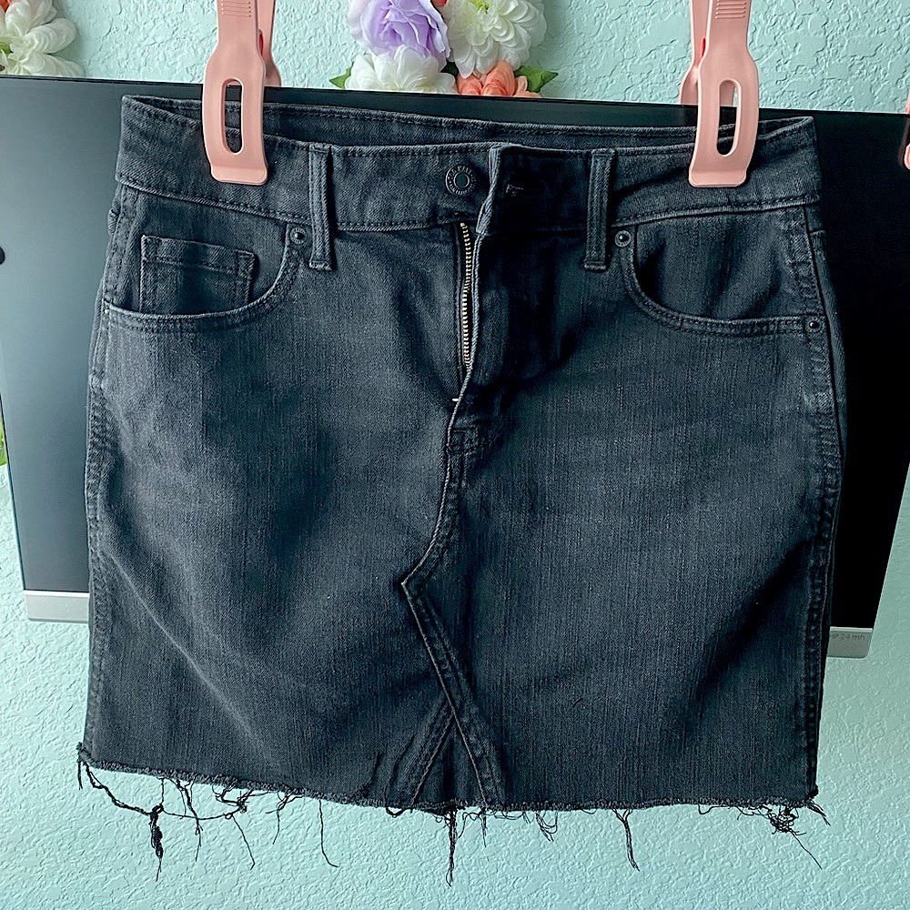 black distressed denim skirt